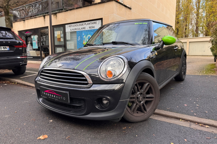 MINI HATCH R56