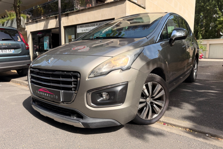 PEUGEOT 3008