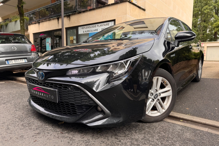 TOYOTA COROLLA HYBRIDE MY22